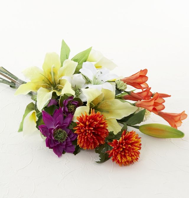 【墓前・仏前・供花】カサブランカのデザイン仏花-1束